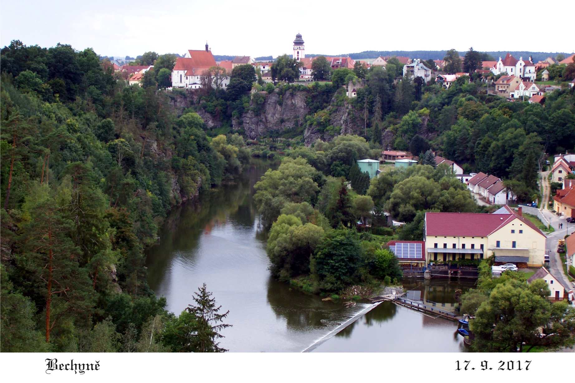 Bechyně z Duhového mostu