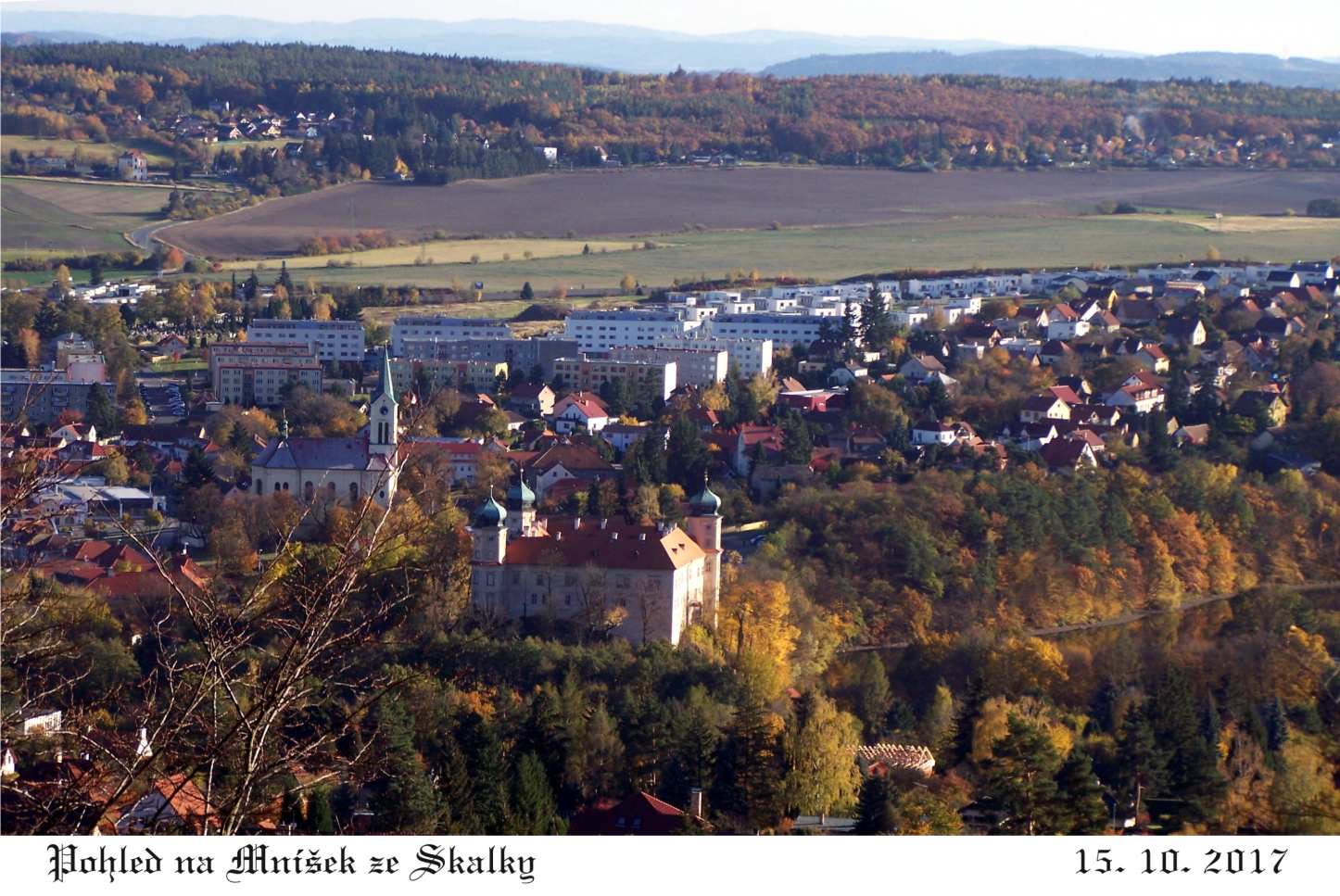 Pohled na zámek ze Skalky