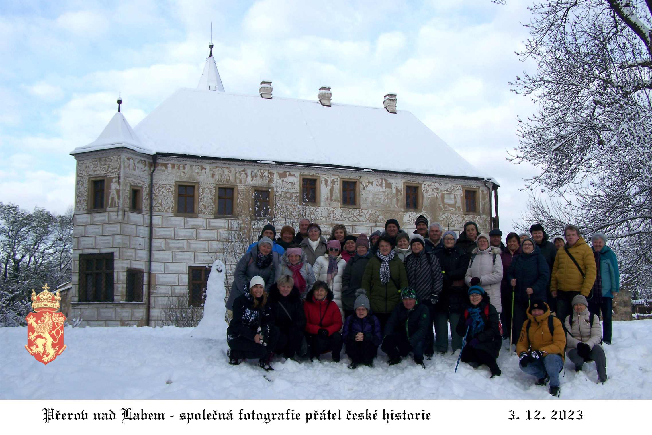 Společná fotografie na památku byla pořízena hned na začátku výletu.